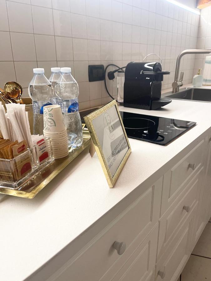 Vitti'S Home Verona 4 - Apartment ภายนอก รูปภาพ